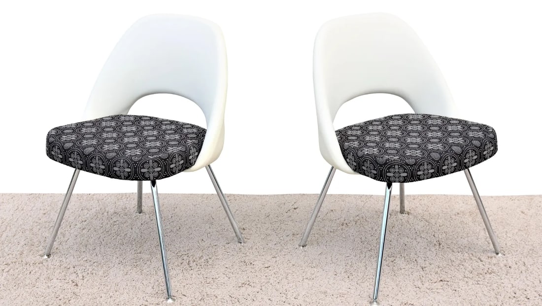 Mid-Century Modern Eero Saarinen for Knoll Executive Armless Chairs - a Pair - 13