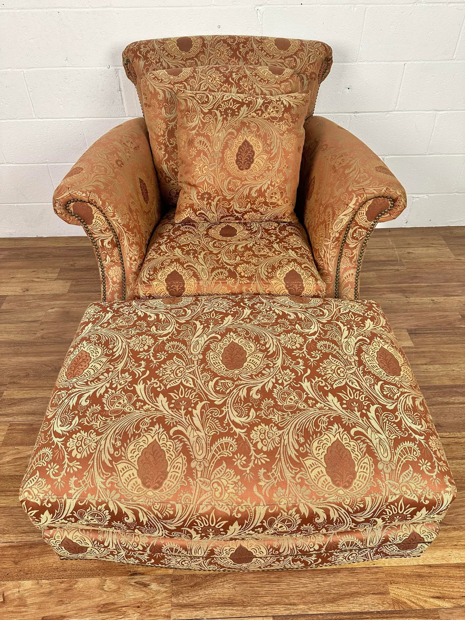 Henredon Scroll Back Upholstered Lounge Chair & Ottoman With Nailheads - Set of 2 - 2
