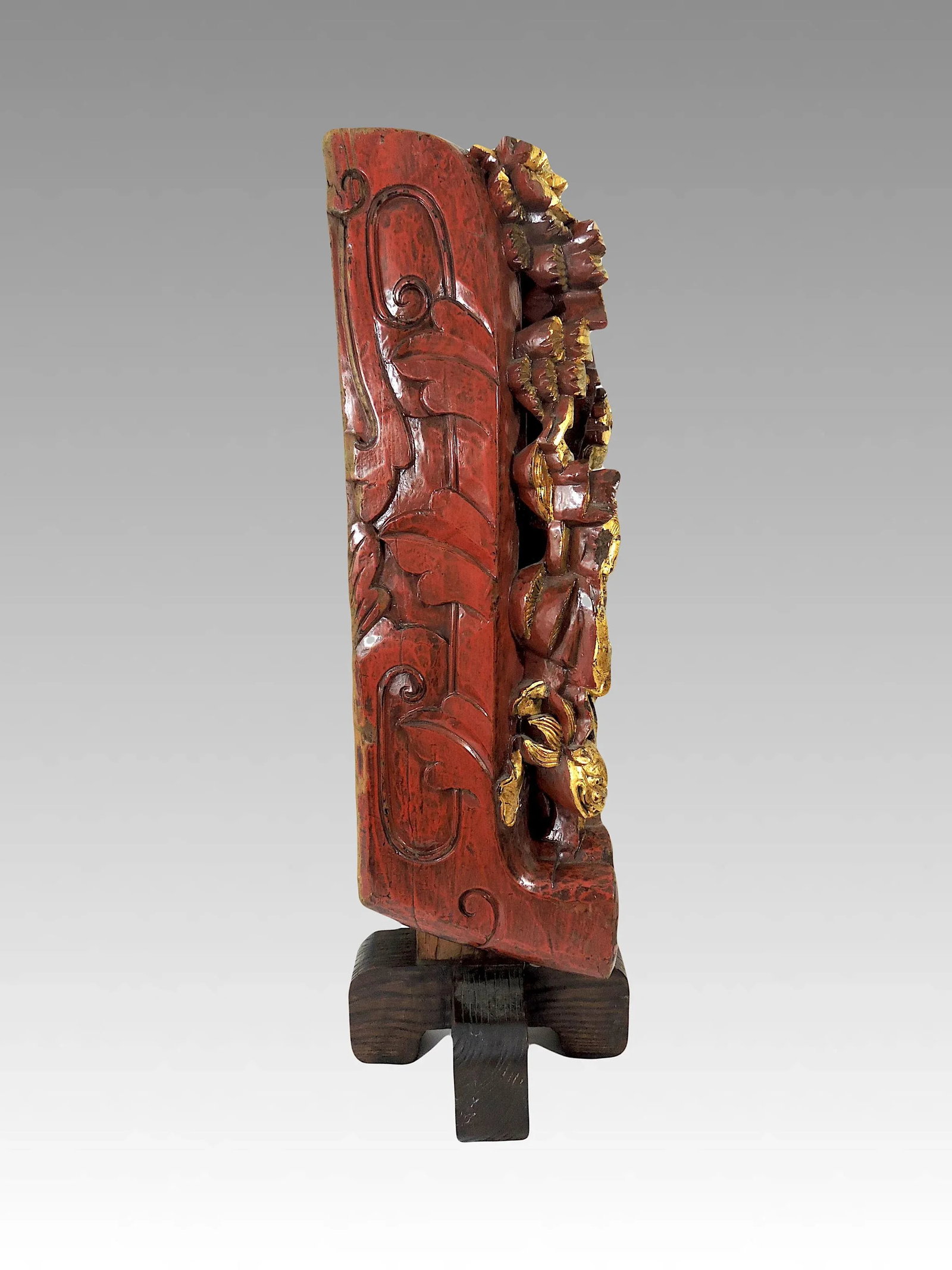 Large Antique Chinese Gold (Gilt) Wood Temple Segment / Sculpture or Figure of Guanyin (Kwan Yin) - 3