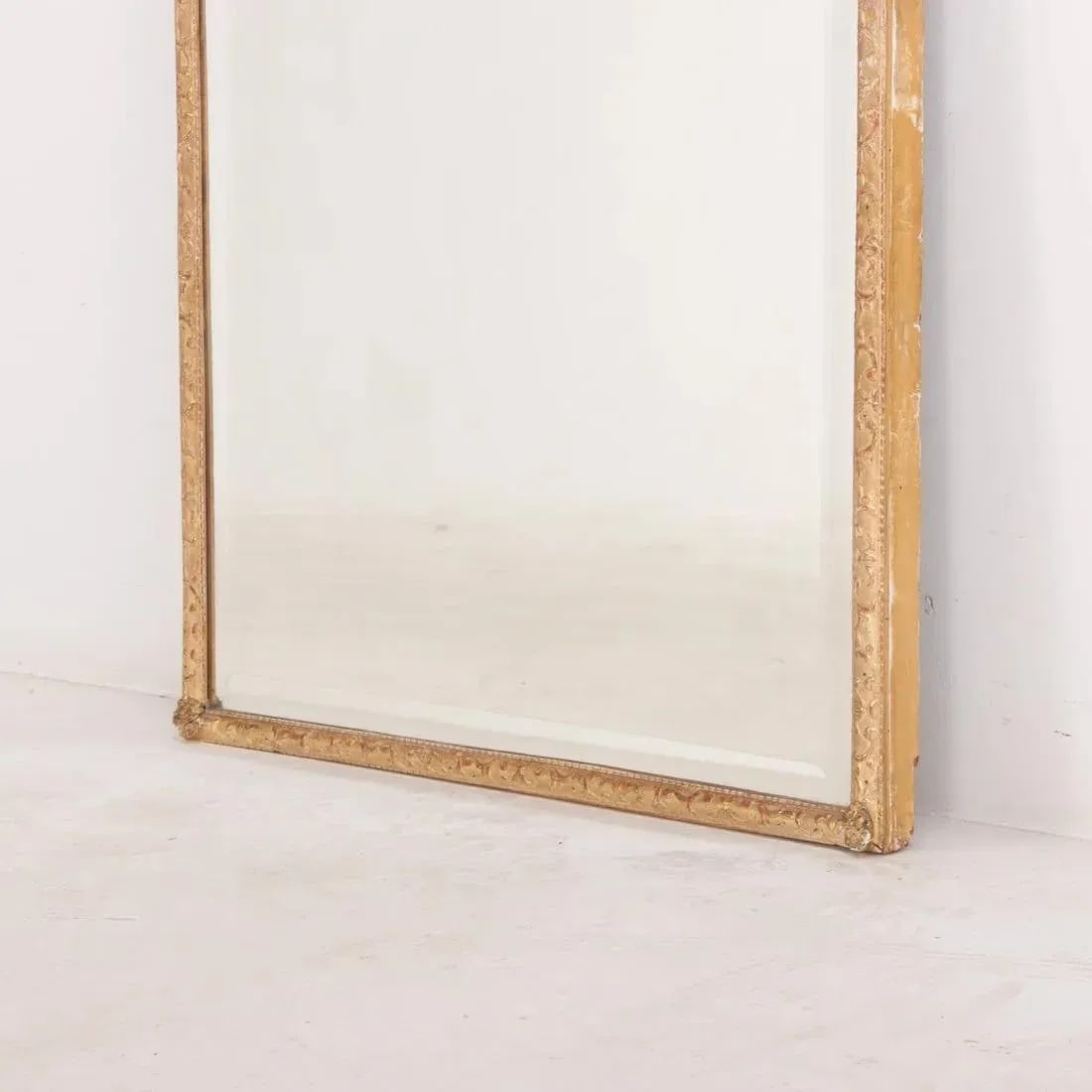 French Regence Painted and Giltwood Mirror Circa 1780. - 9
