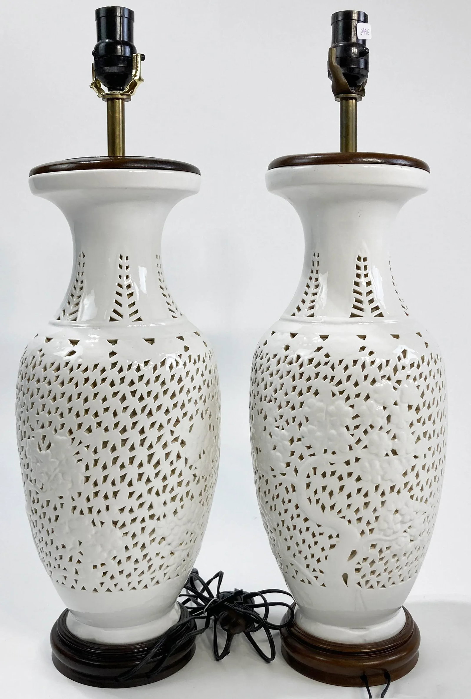 Vintage Reticulated Blanc De Chine Table Lamps, a Pair - 5