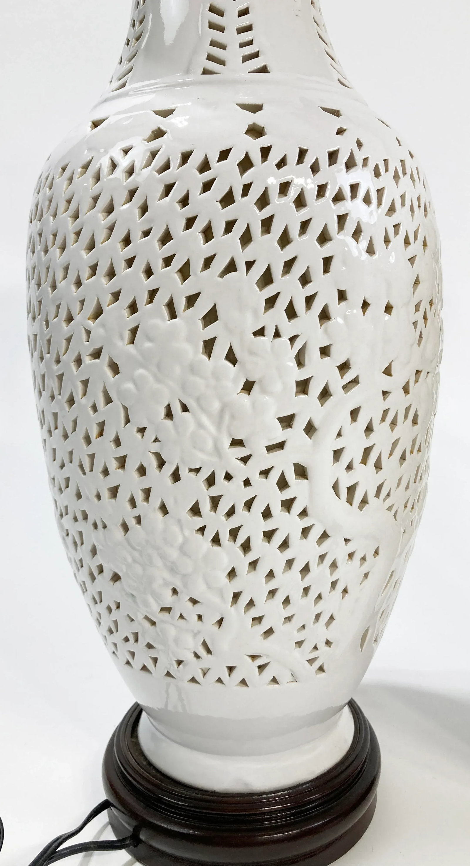 Vintage Reticulated Blanc De Chine Table Lamps, a Pair - 9
