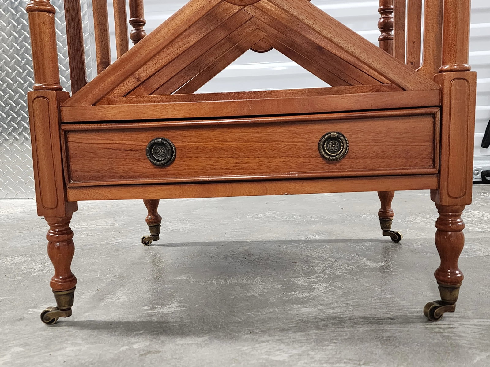Jansen Canterbury Magazine Rack - 7