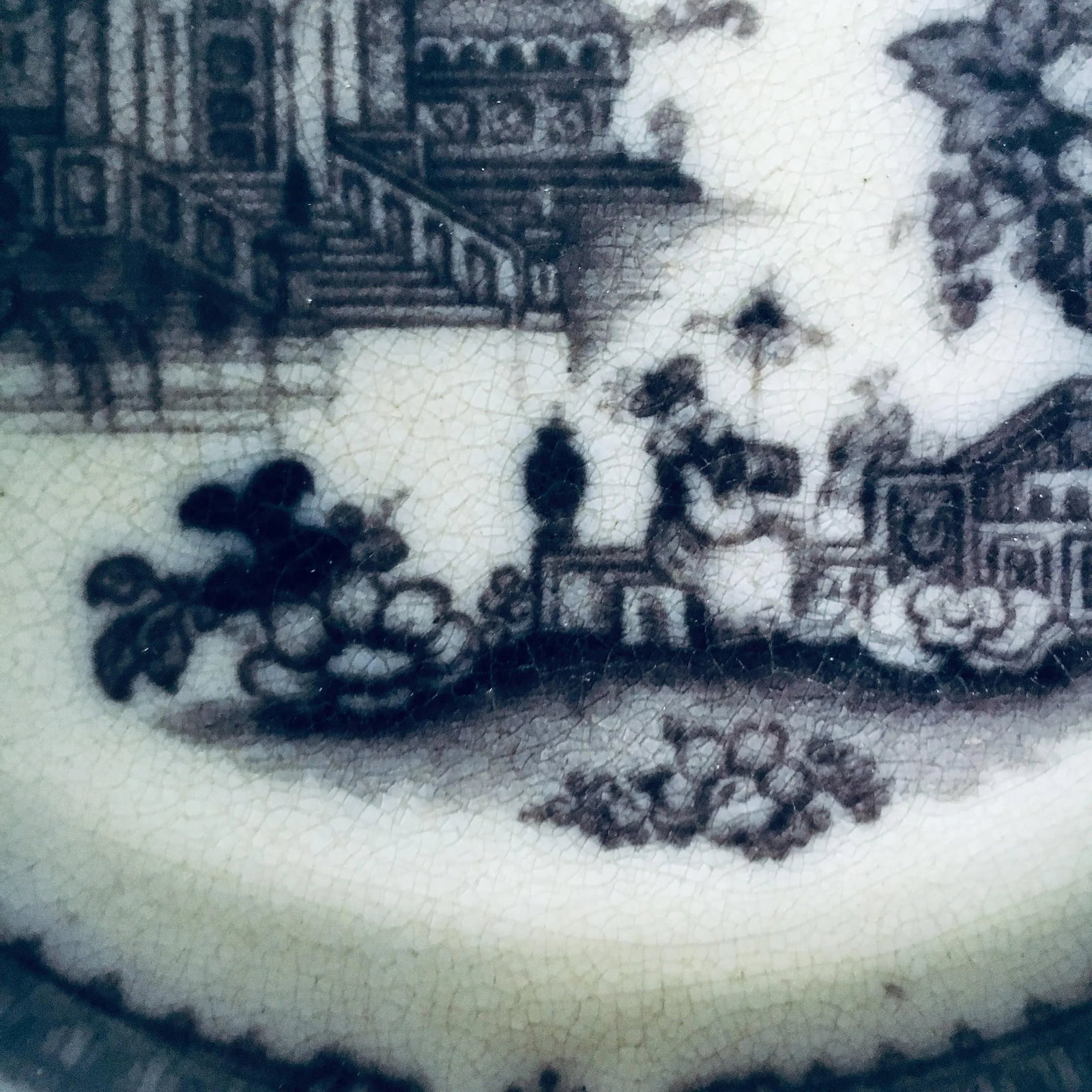 19th Century Podmore & Walker "Corean" Pattern Mulberry Plate - 4