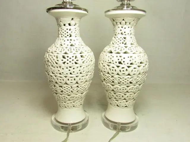Pair of Chinese Blanc De Chine Porcelain Lamps - 9