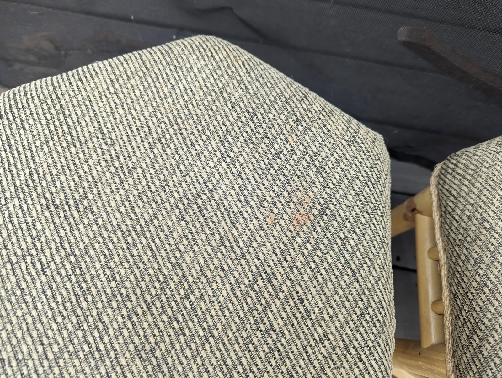 1930s Vintage Pair of Rattan Stools - 3