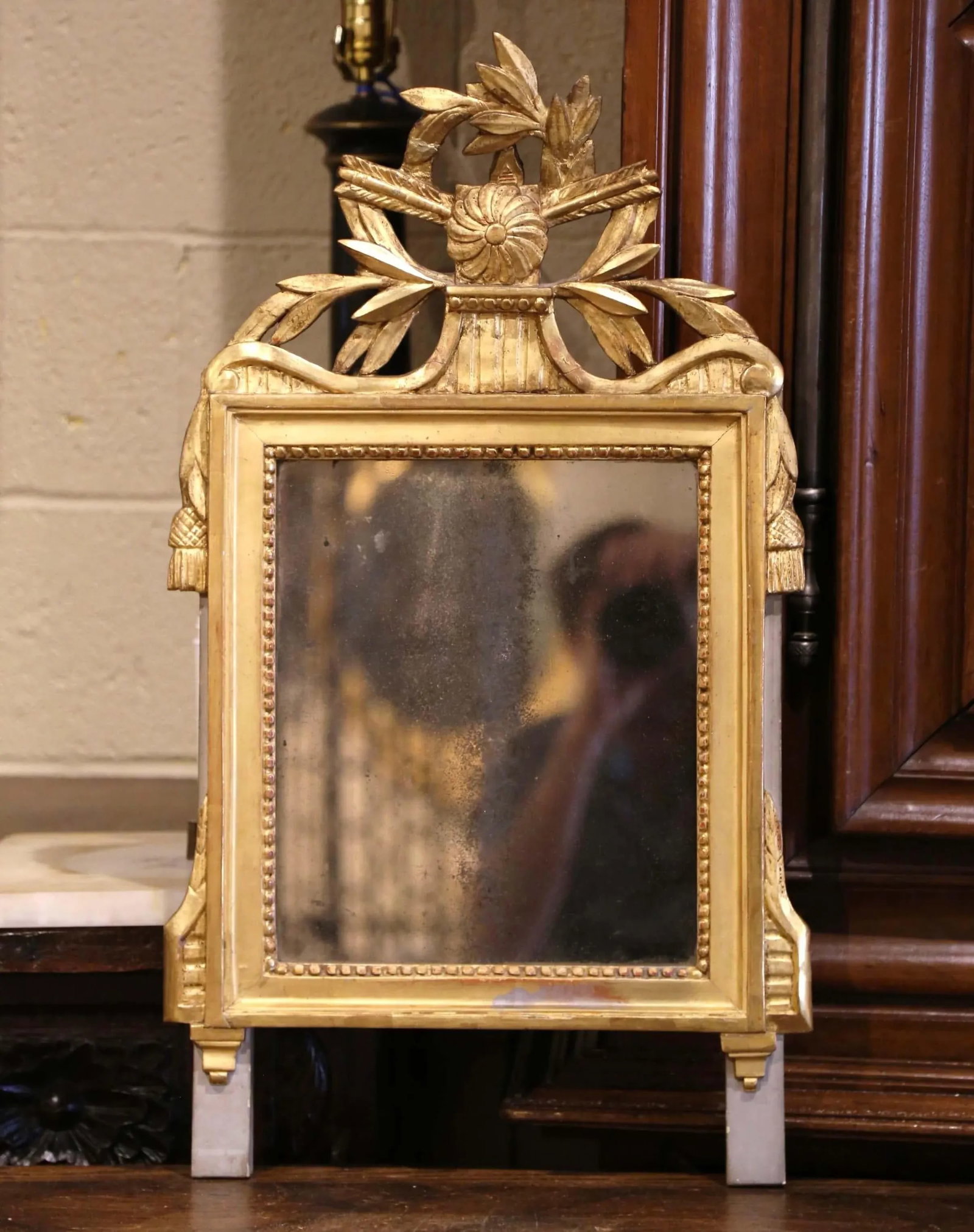 18th Century French Louis XVI Carved Giltwood Wall Mirror From Provence - 5