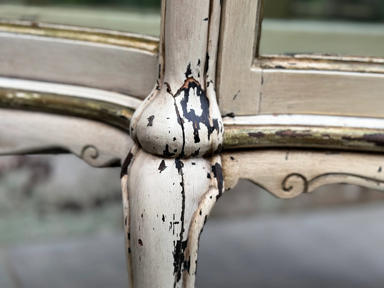Antique French Paint-Decorated Vitrine Cabinet - 12