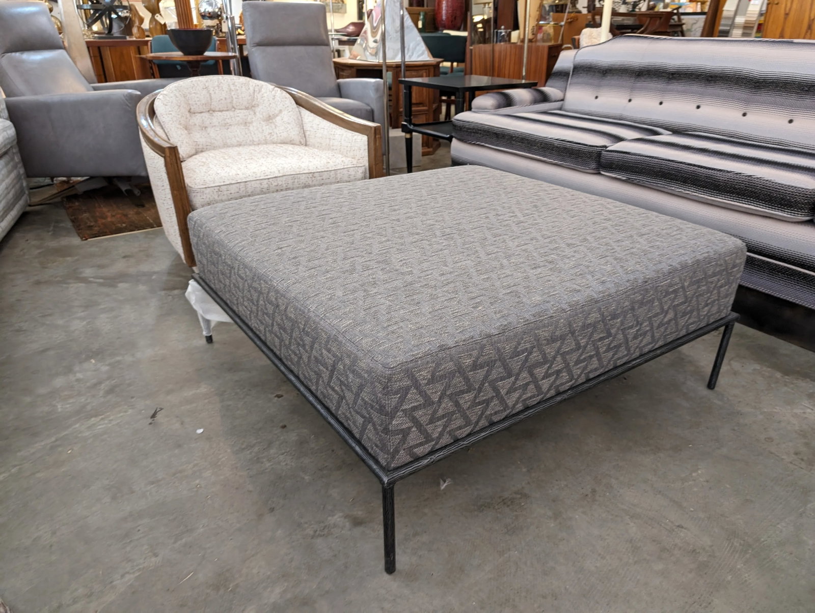 Lee Industries Grey Lee Ottoman/Coffee Table - 7
