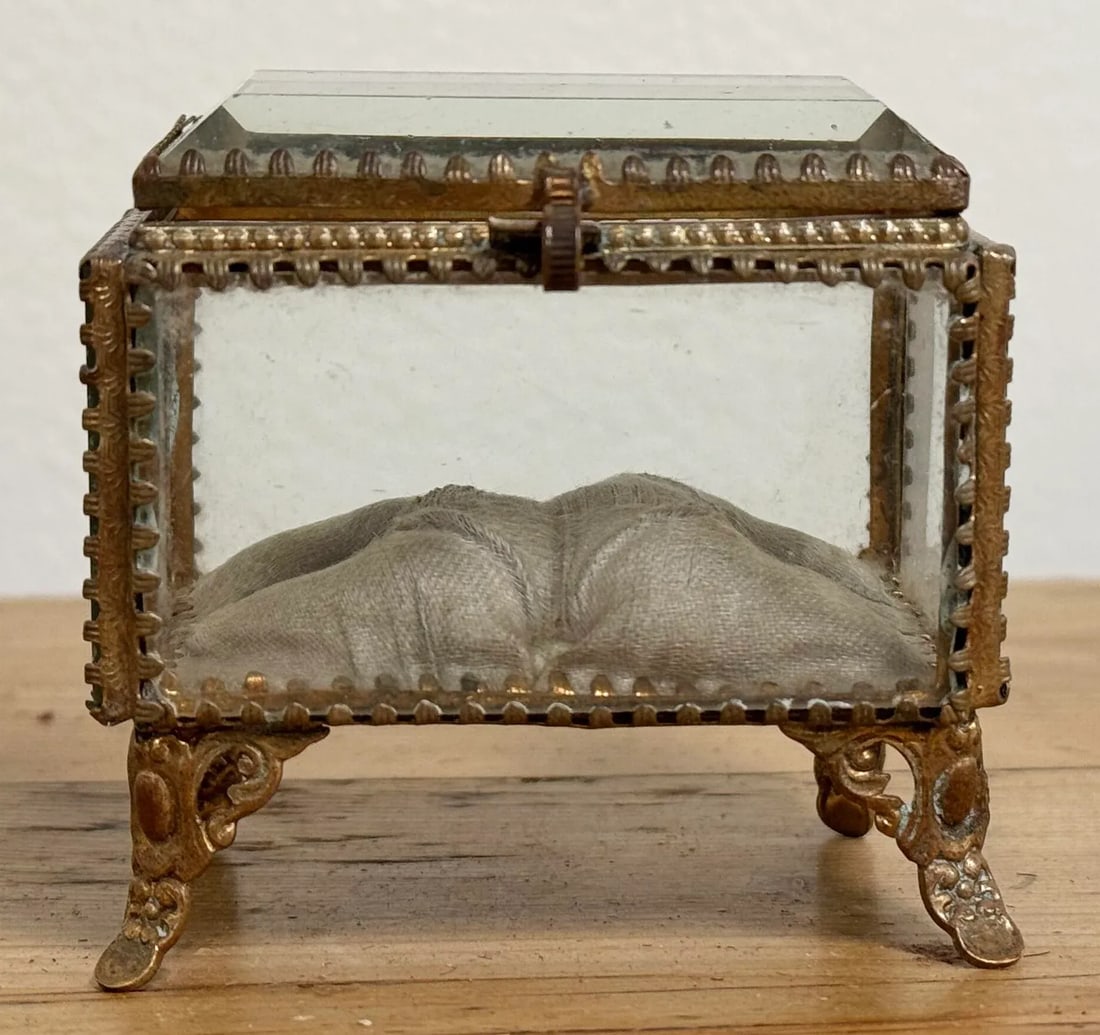 Antique Brass and Glass Vitrine Jewelry Box With Silk Cushion - 4
