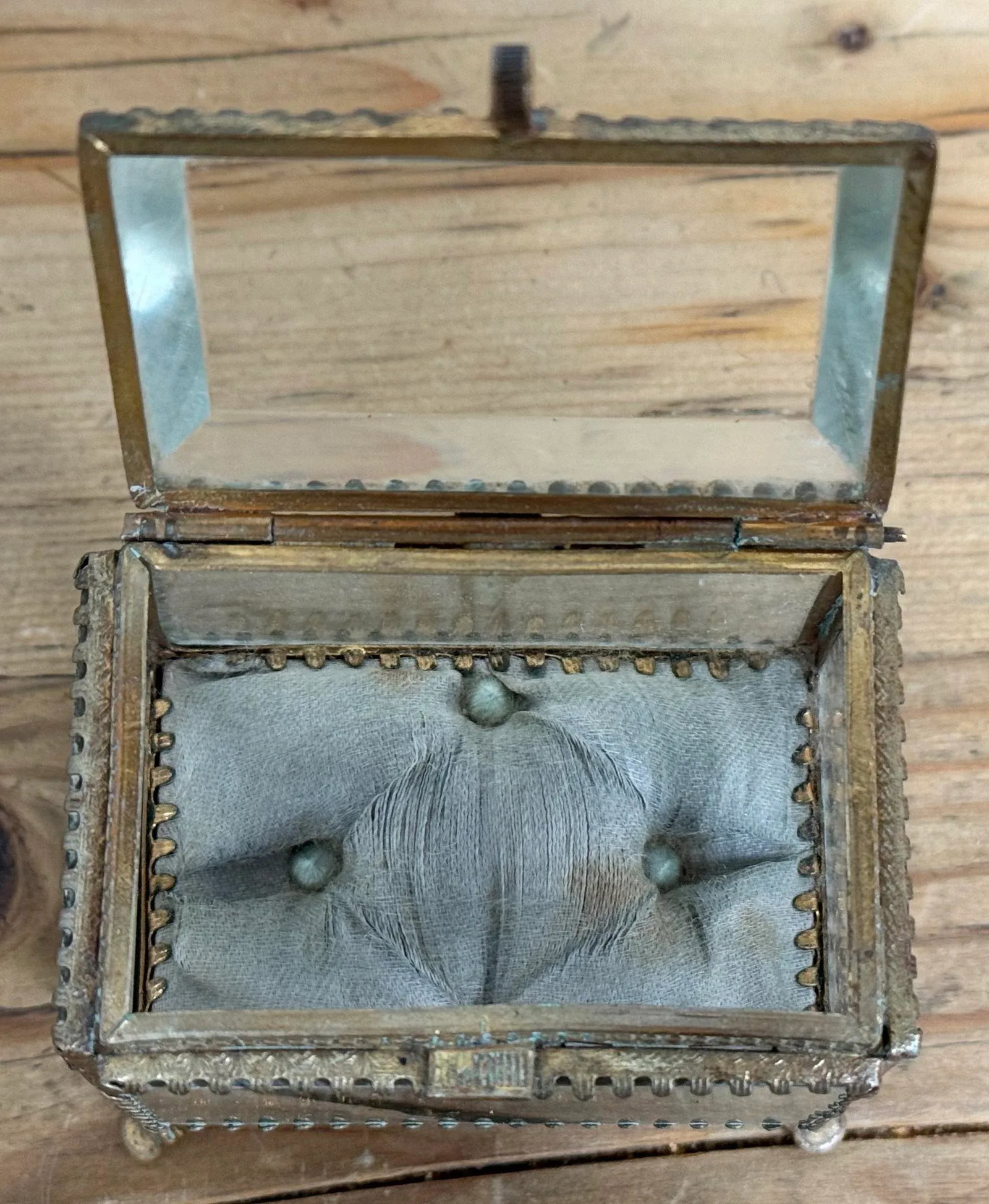 Antique Brass and Glass Vitrine Jewelry Box With Silk Cushion - 7