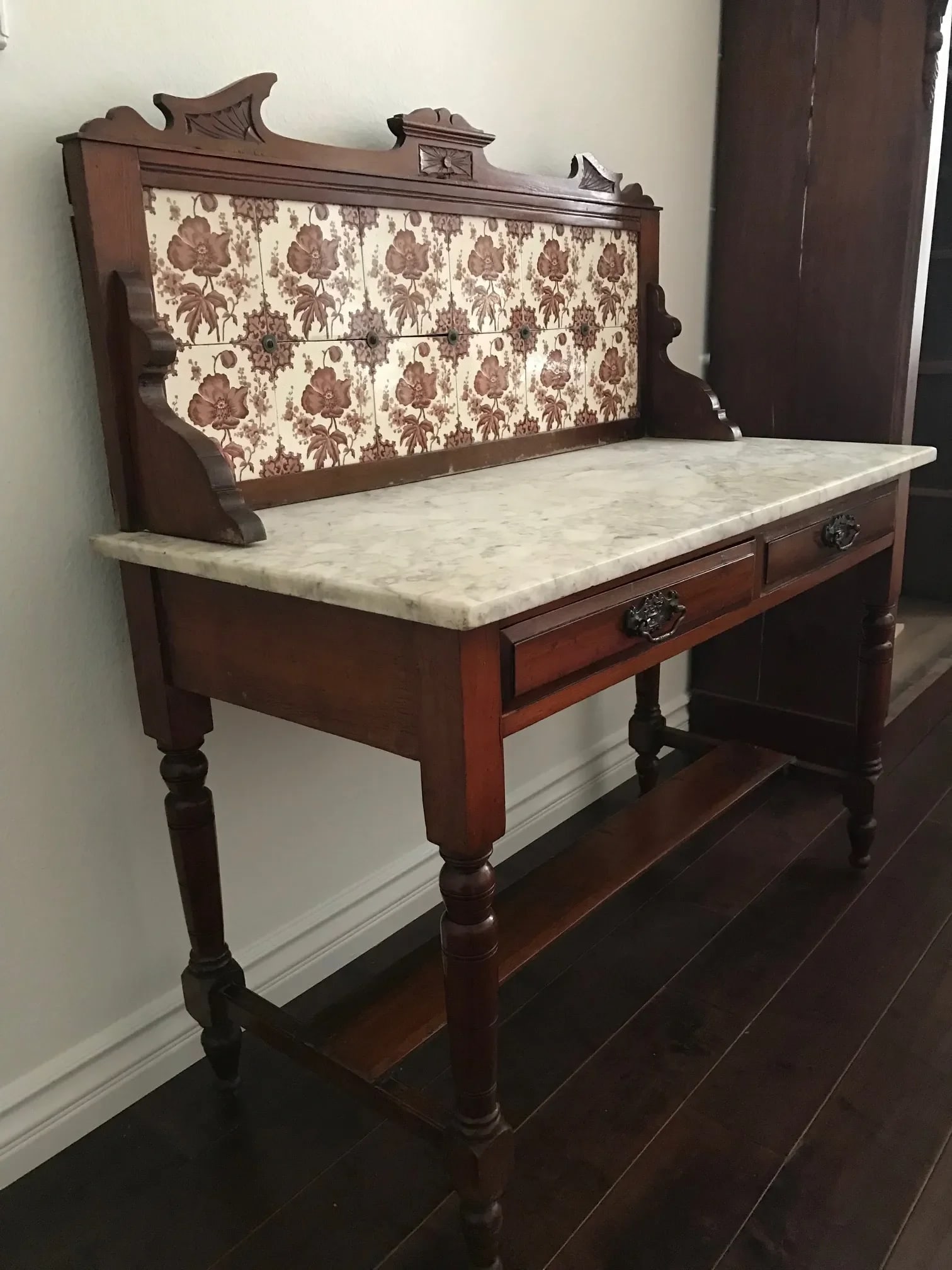 1850-1870 Victorian English Marble Top Washstand - 3