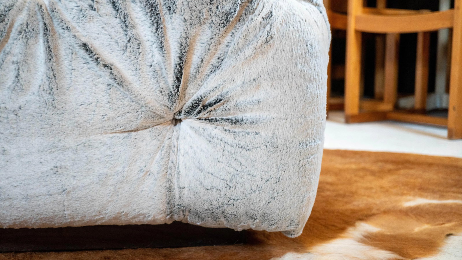 Restoration Hardware Custom Soho Tufted Fur Ottoman - 7
