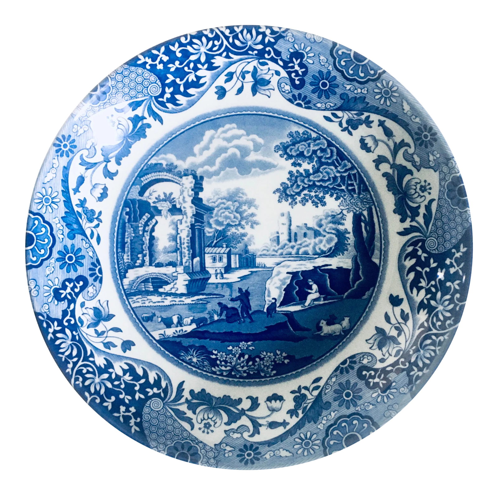 Copeland Spode Sized "Italian Blue" Pattern Bowl: Copeland Spode's Italian pattern bowl. Maker's mark on underside. The Italian Blue design dates back to circa 1816, and as always, this is made with Spode's high quality of standards. Dimensions: