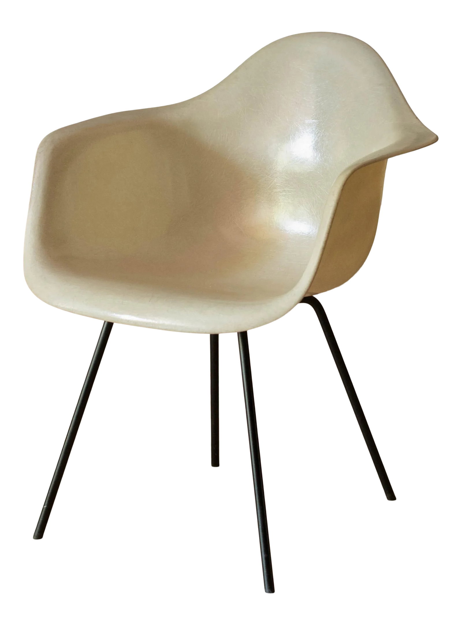 Early Zenith Parchment Dax Fiberglass Shell Armchair for Herman Miller (1 of 13)