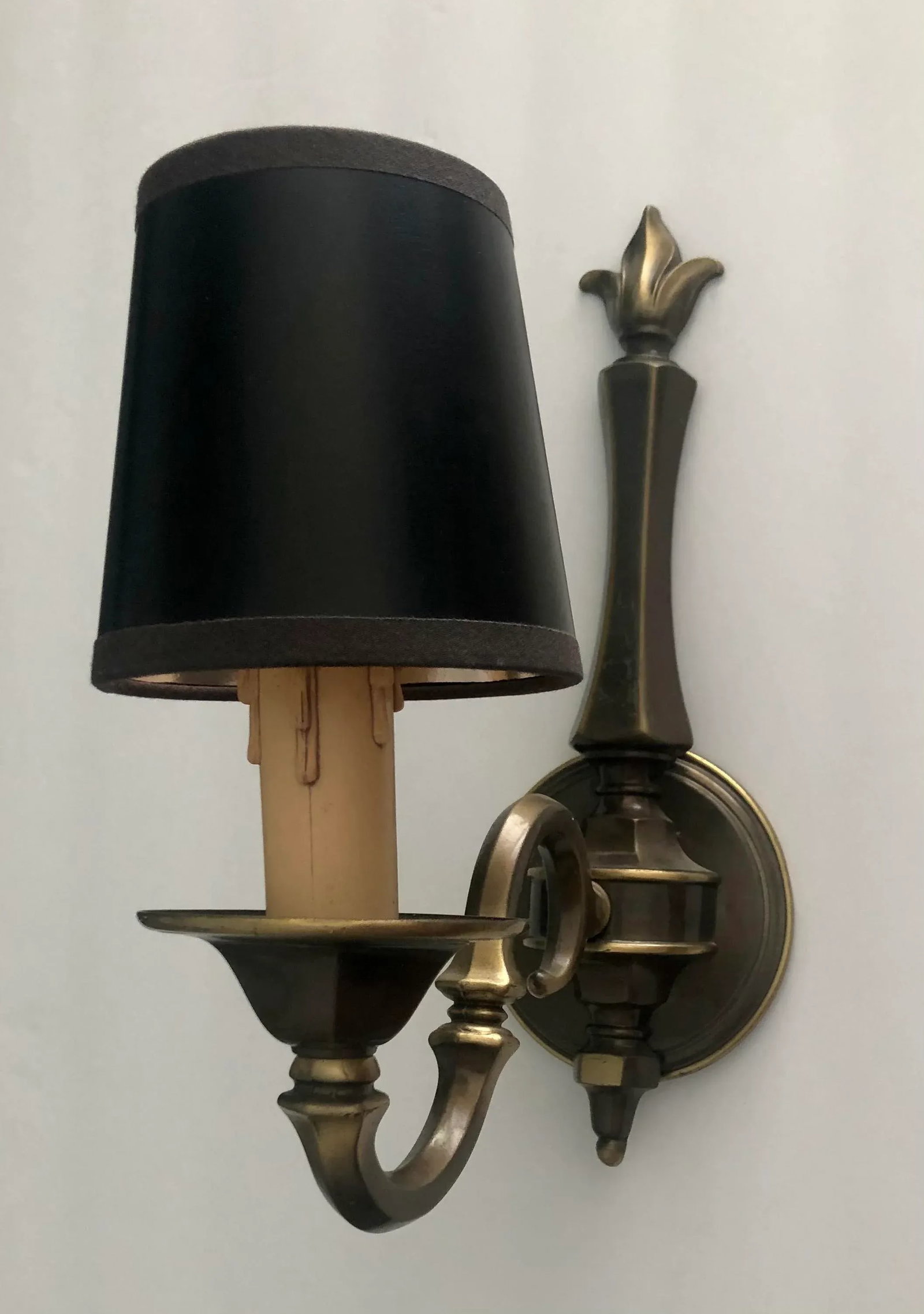 Federal Style Single Brass Sconce with Shade - 3