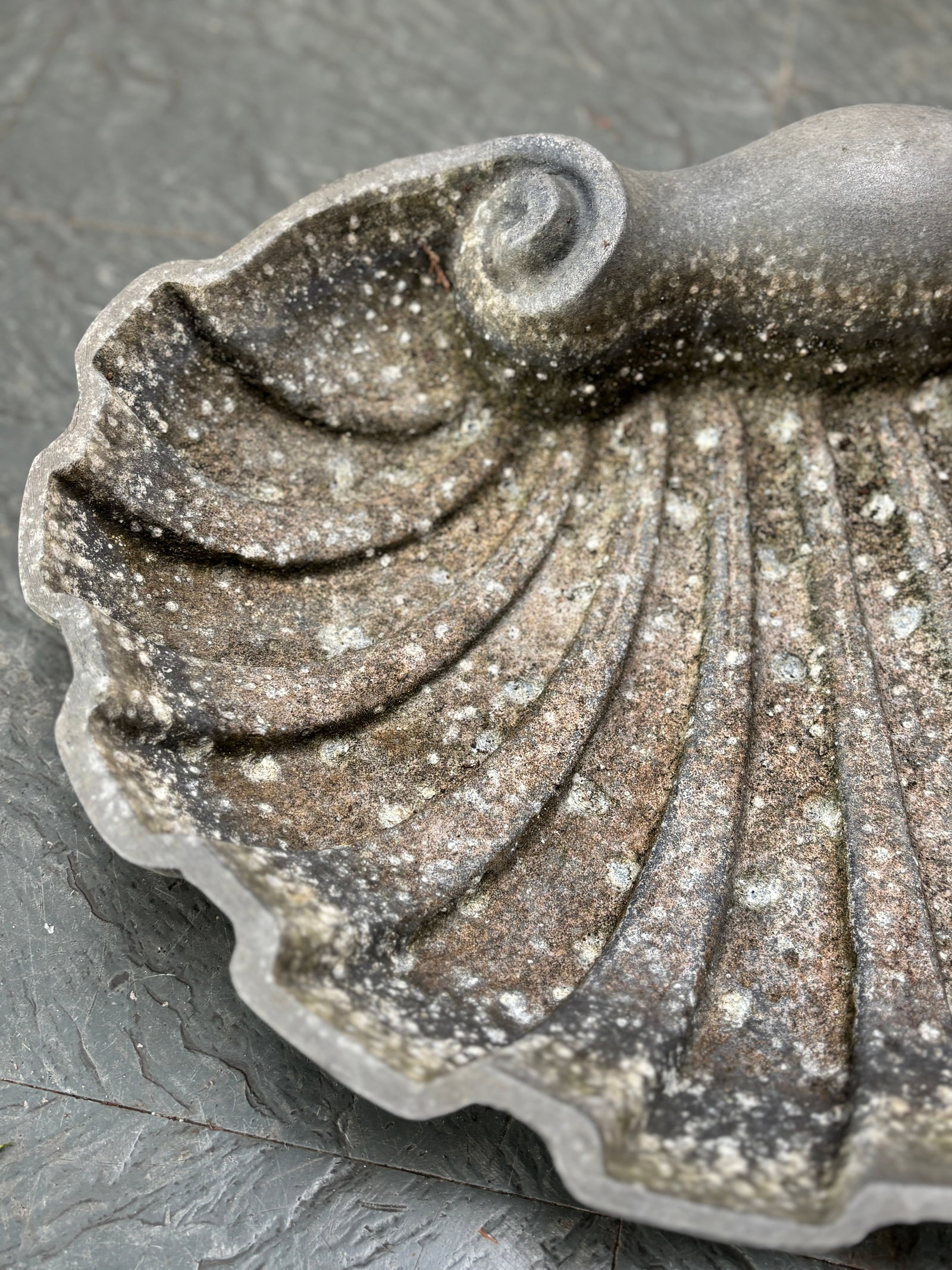 Vintage Cast Aluminum Garden Ornament Bird Bath - 4