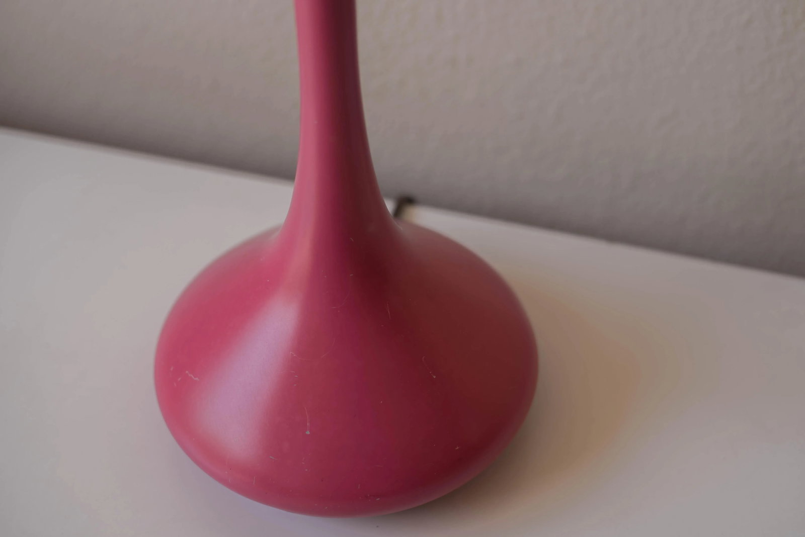Mid Century Pink Accent Laurel Studios Lamp - 9