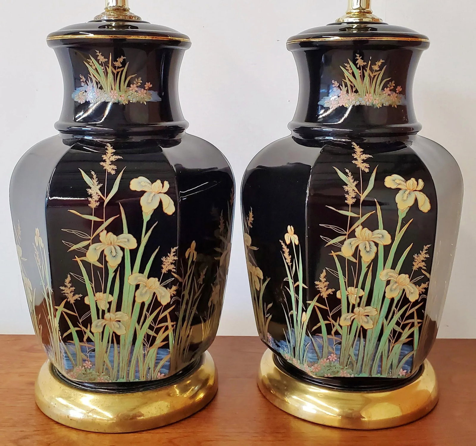 Vintage Mid-Century Modern Asian Style Painted Glass Black Lamps - a Pair - 4