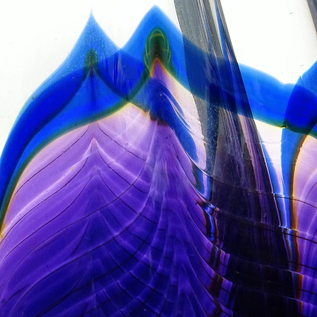 Zellique Studio Joseph Morel 1987 Signed Purple Blue Peacock Feather Vintage Art Glass Vanity Flower - 3