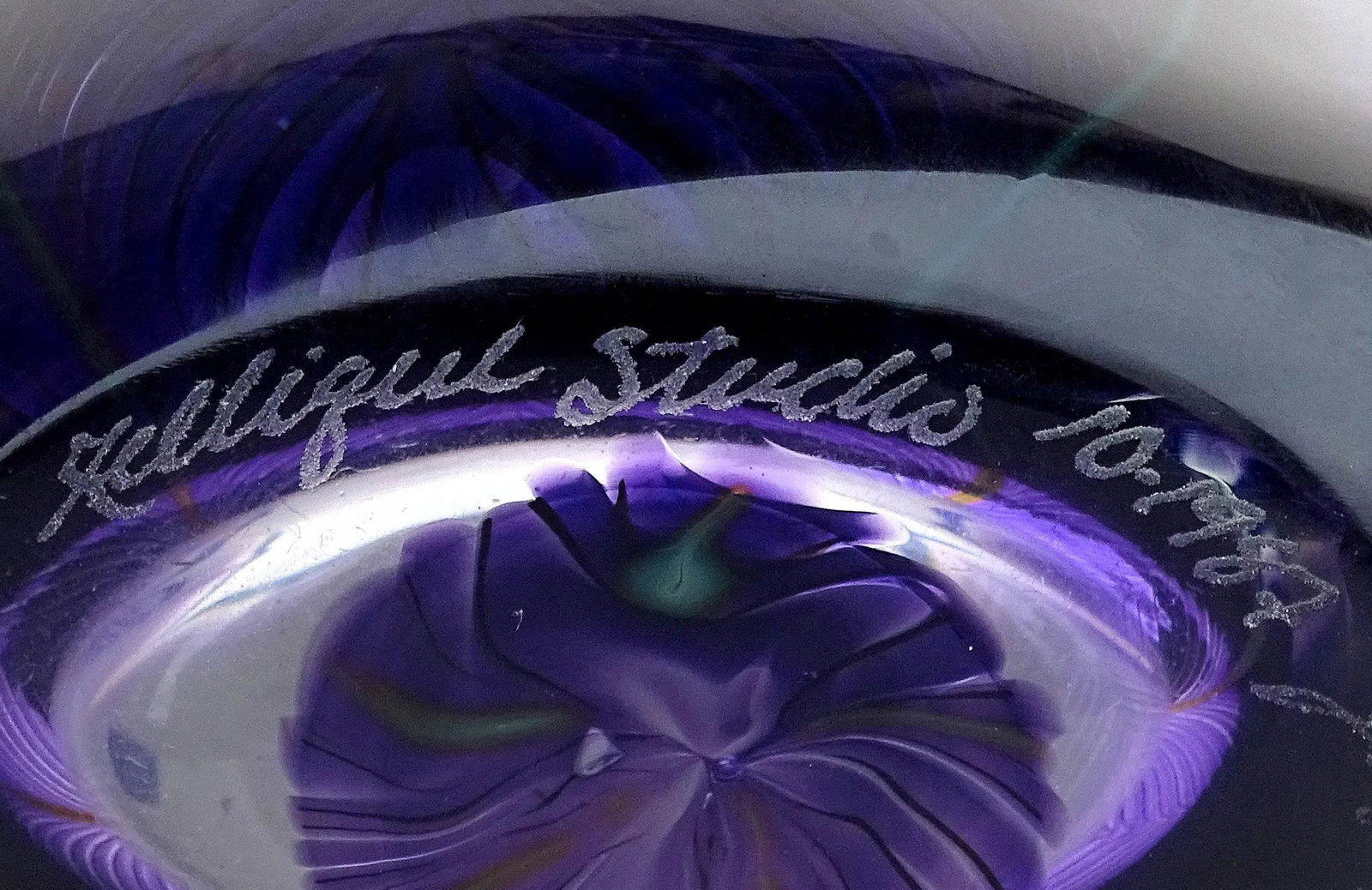 Zellique Studio Joseph Morel 1987 Signed Purple Blue Peacock Feather Vintage Art Glass Vanity Flower - 6