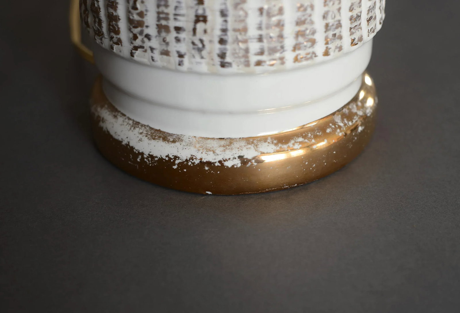 1950s Mid Century Bitossi Style White & Gold Ceramic Table Lamp - 7