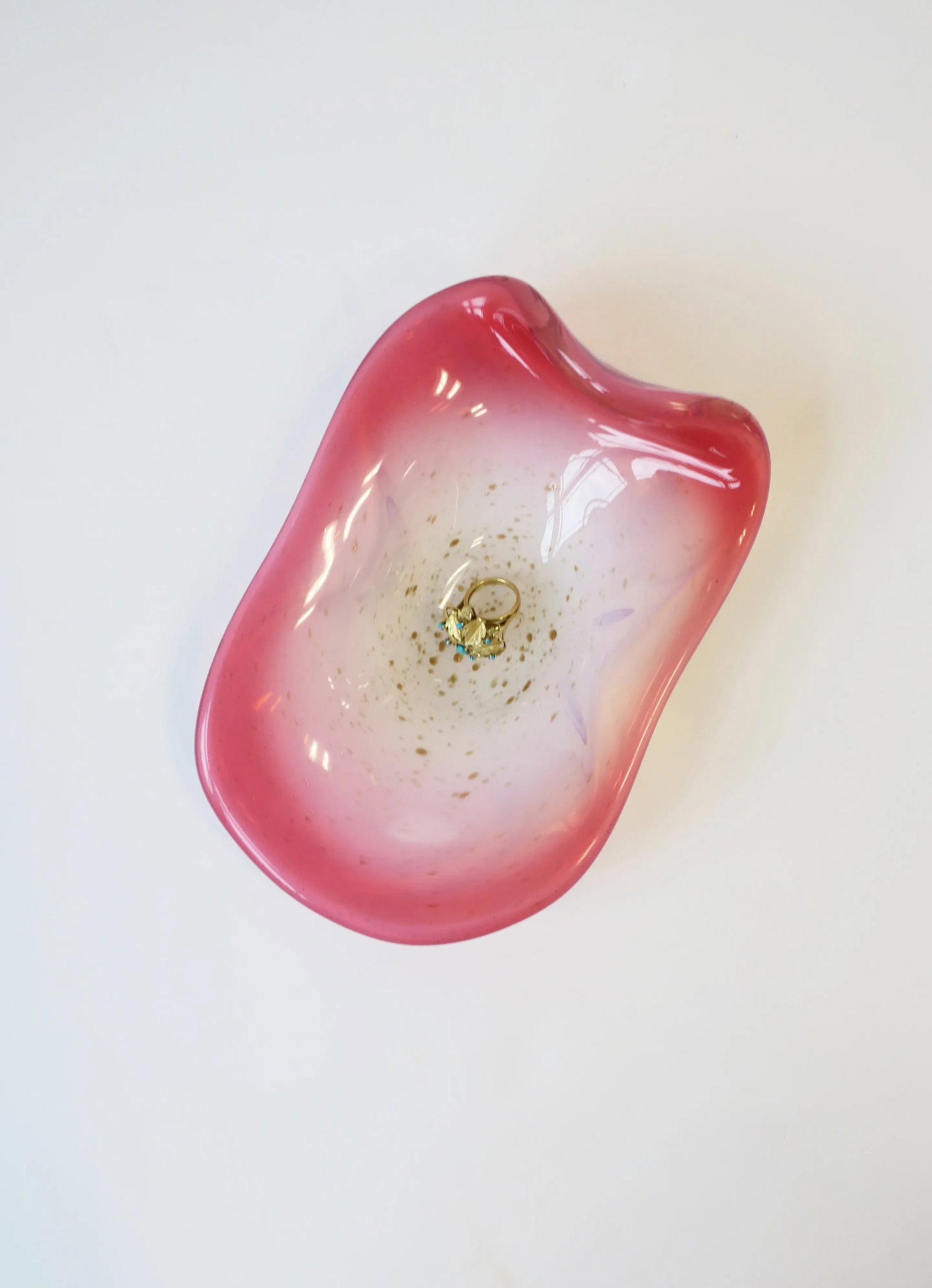 Italian Murano White Opaline, Pink and Gold Art Glass Bowl Attrib. Fratelli Toso Co. - 4