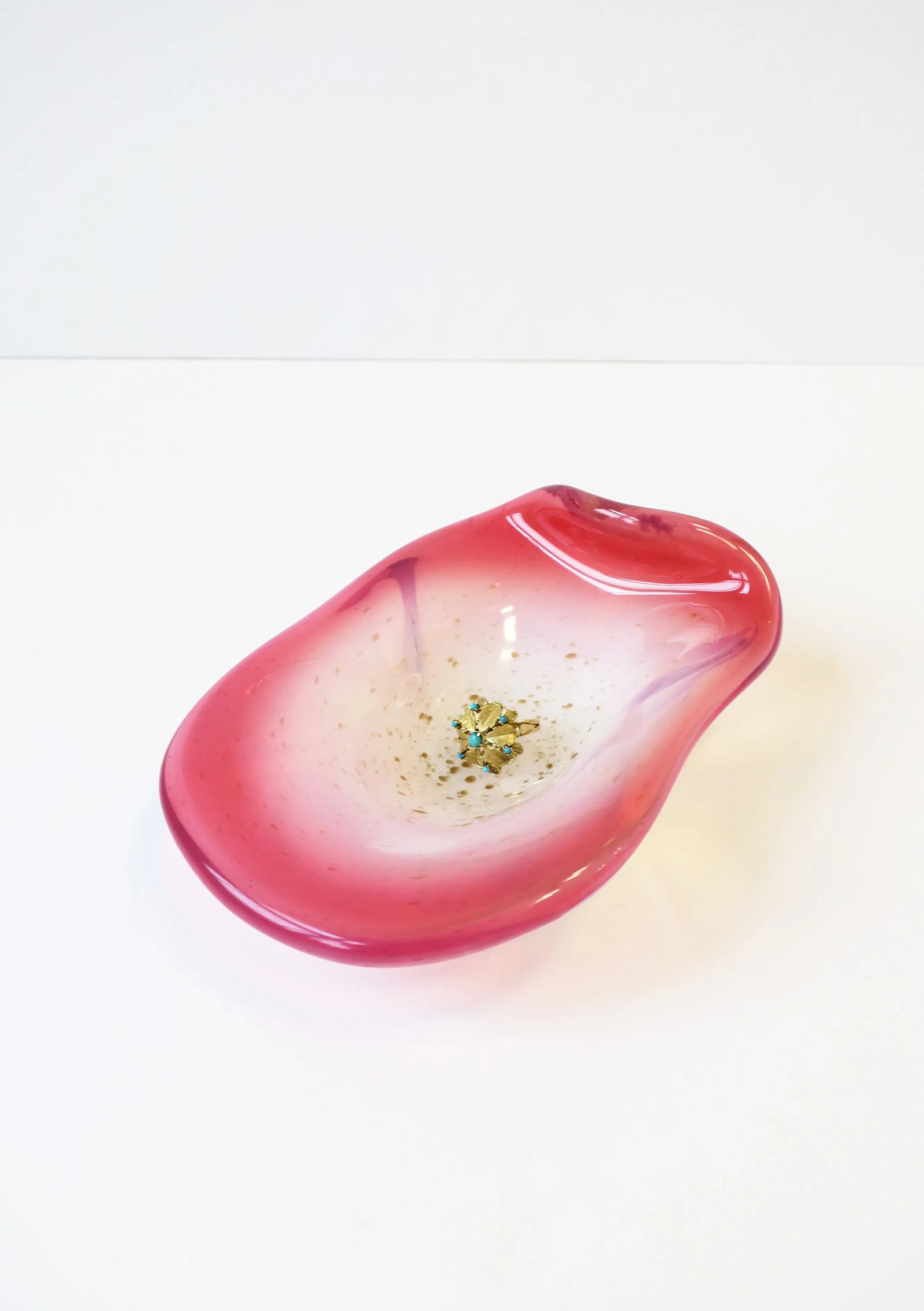 Italian Murano White Opaline, Pink and Gold Art Glass Bowl Attrib. Fratelli Toso Co. - 5