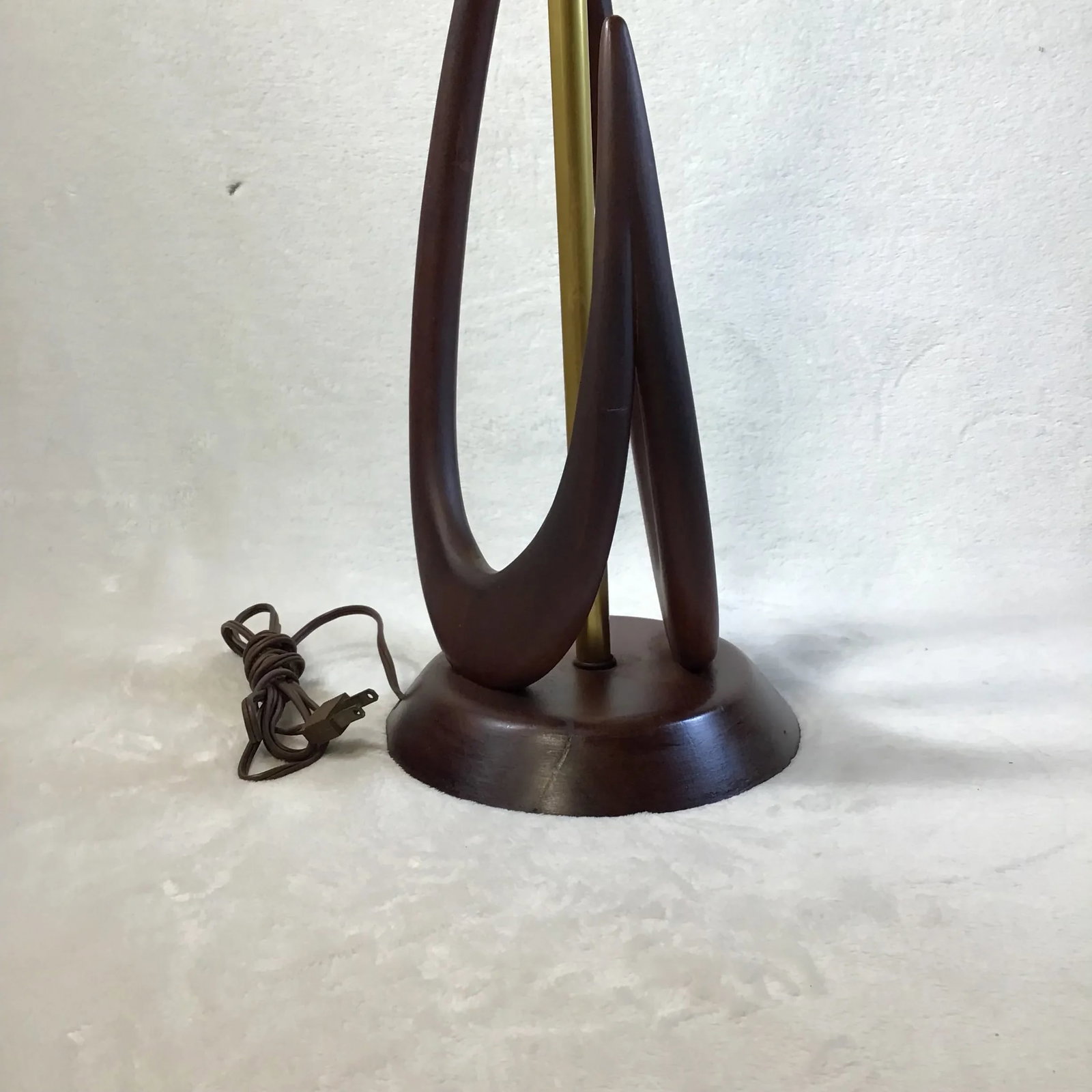 Mid Century Sculptural Walnut Table Lamp Adrian Pearsall Era - 7