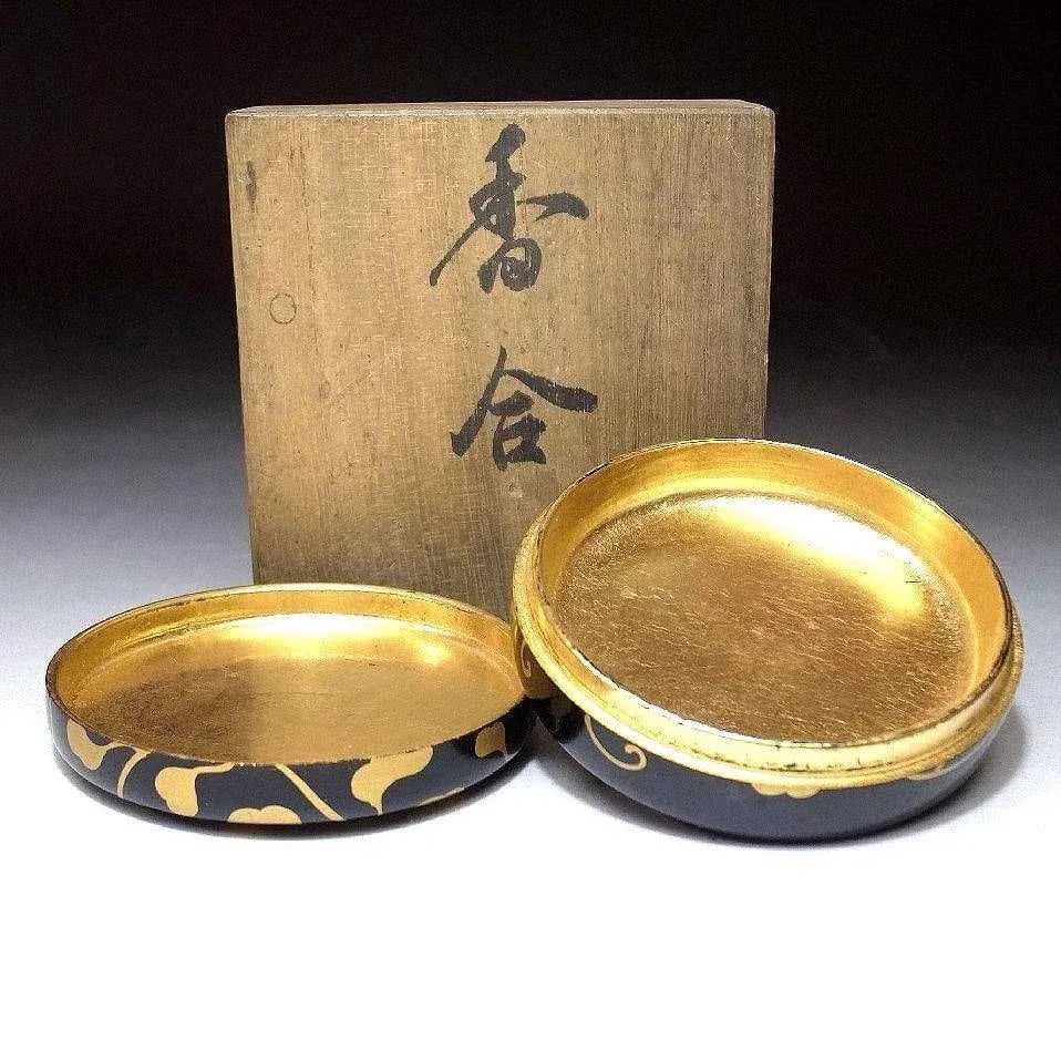 1930s Early 20th Century Japanese Kogo Incense Box Wood Gold Leaf Samurai Makie Lacquer Lidded - 5