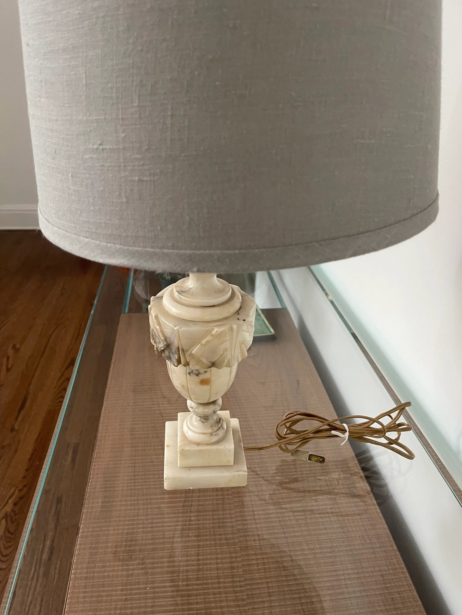 Mid-Century Marble Carved Table Lamp - 6
