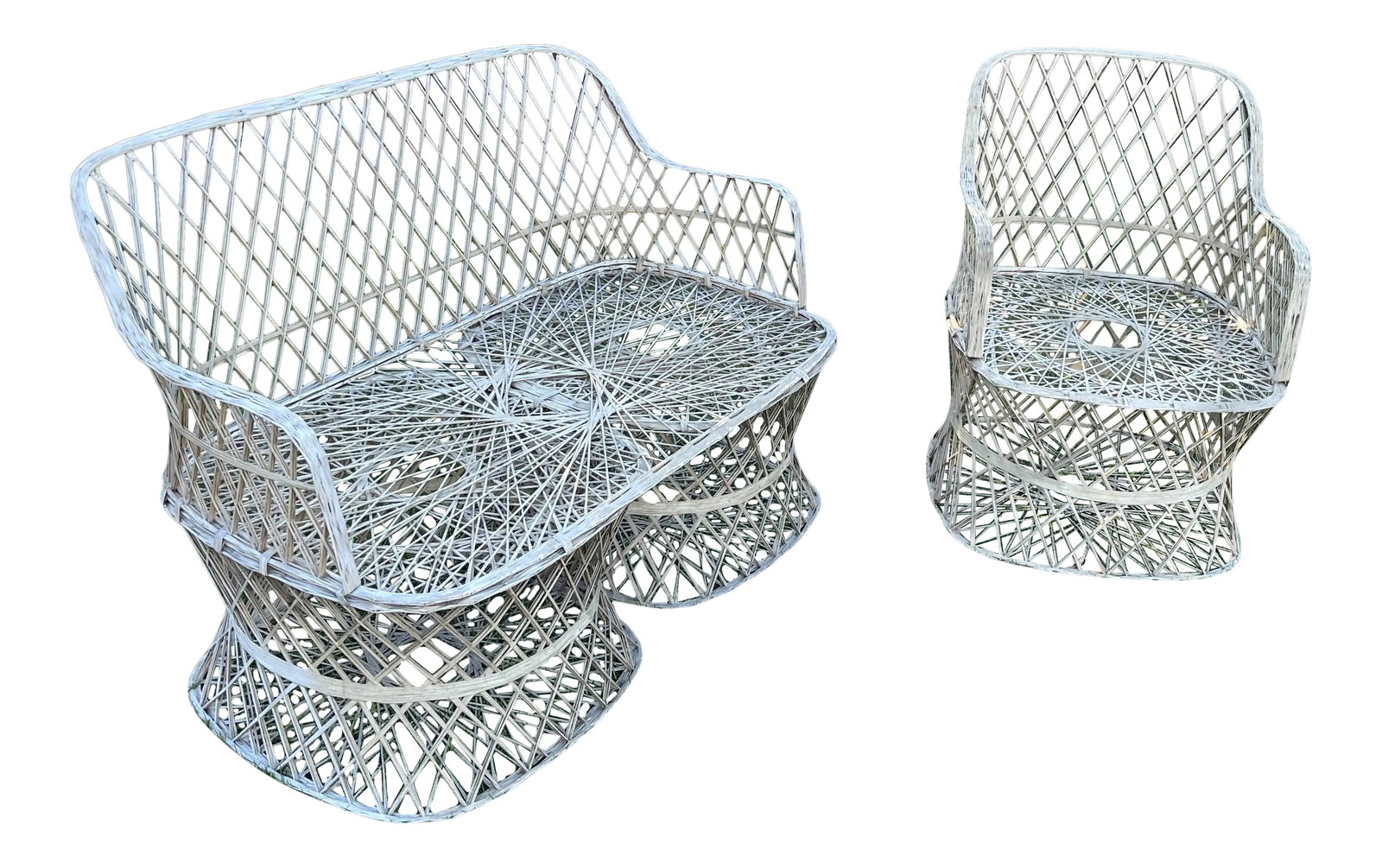Woodard Style Spun Fiberglass Outdoor Loveseat & Chair: Super lightweight fiberglass Vintage Mid Century Loveseat and Chair in the style of Russell Woodard. Lovely piece that required some TLC and cushions. Loveseat is 31.5 inches high 47 inches wide and