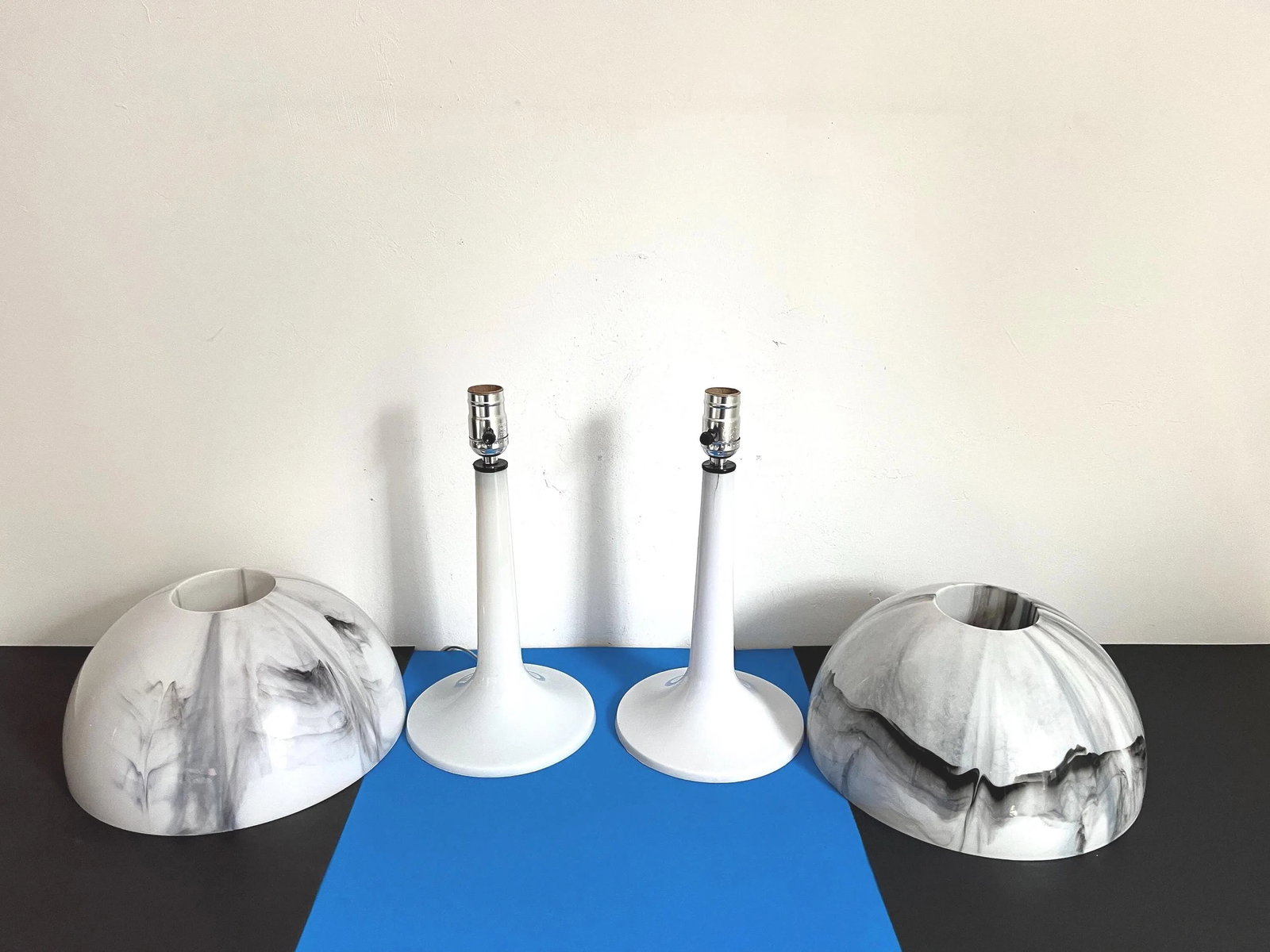 1970s Marbled Mushroom Lamps, Pair - 15