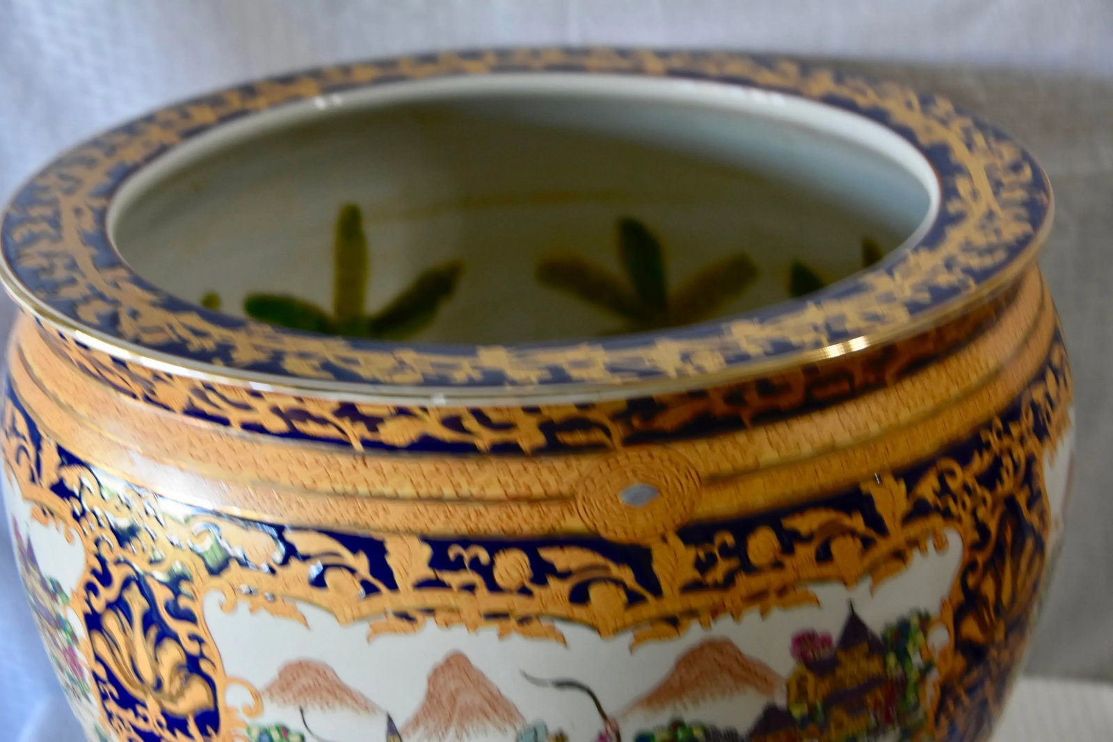 Chinese Export Koi Fish Bowl Jardiniere Planter Fox Hunting Scene - 4