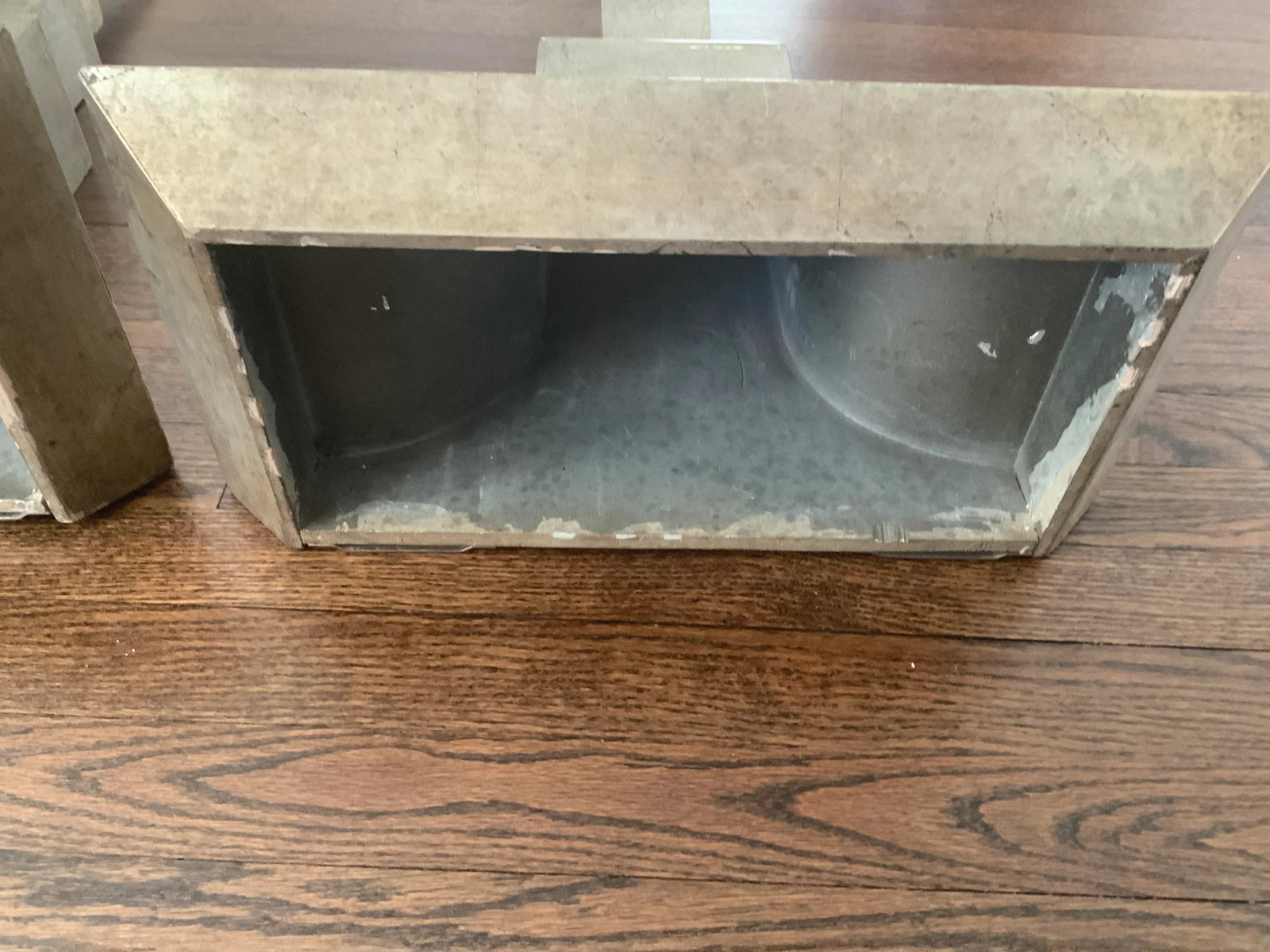 1960s Hollywood Regency-Style Florentine Wall Planters / Torcheres - a Pair - 7