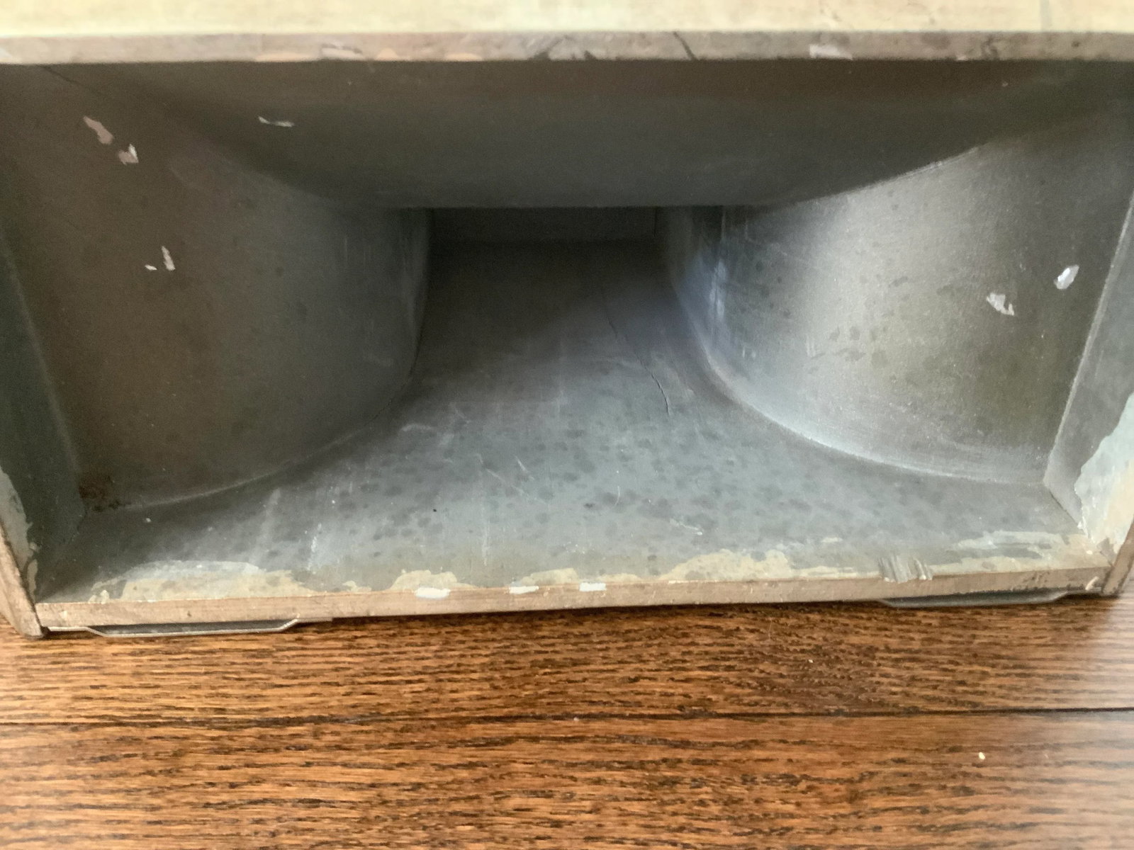 1960s Hollywood Regency-Style Florentine Wall Planters / Torcheres - a Pair - 8