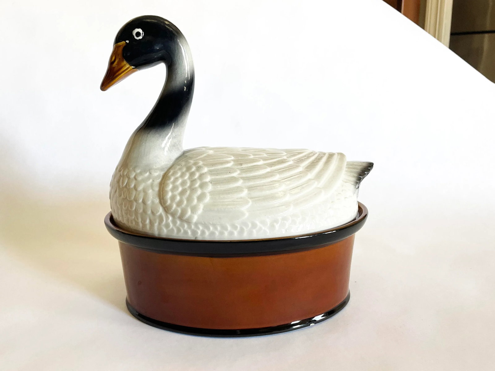 Large Mid-Century Swan Tureen - 10