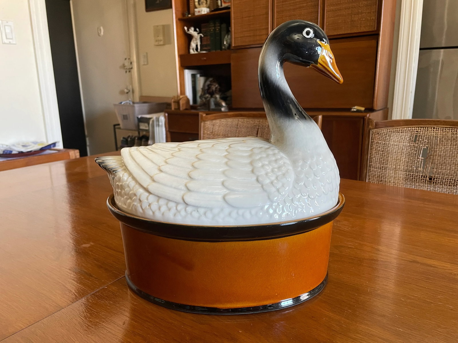 Large Mid-Century Swan Tureen - 2