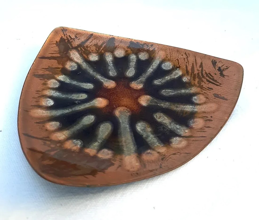 Mid 20th Century Enamel on Copper Triangular Trinket Dish - 5