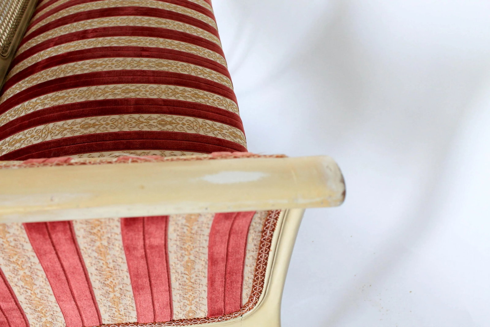 Louis XV Painted Caned Settee Loveseat - 10