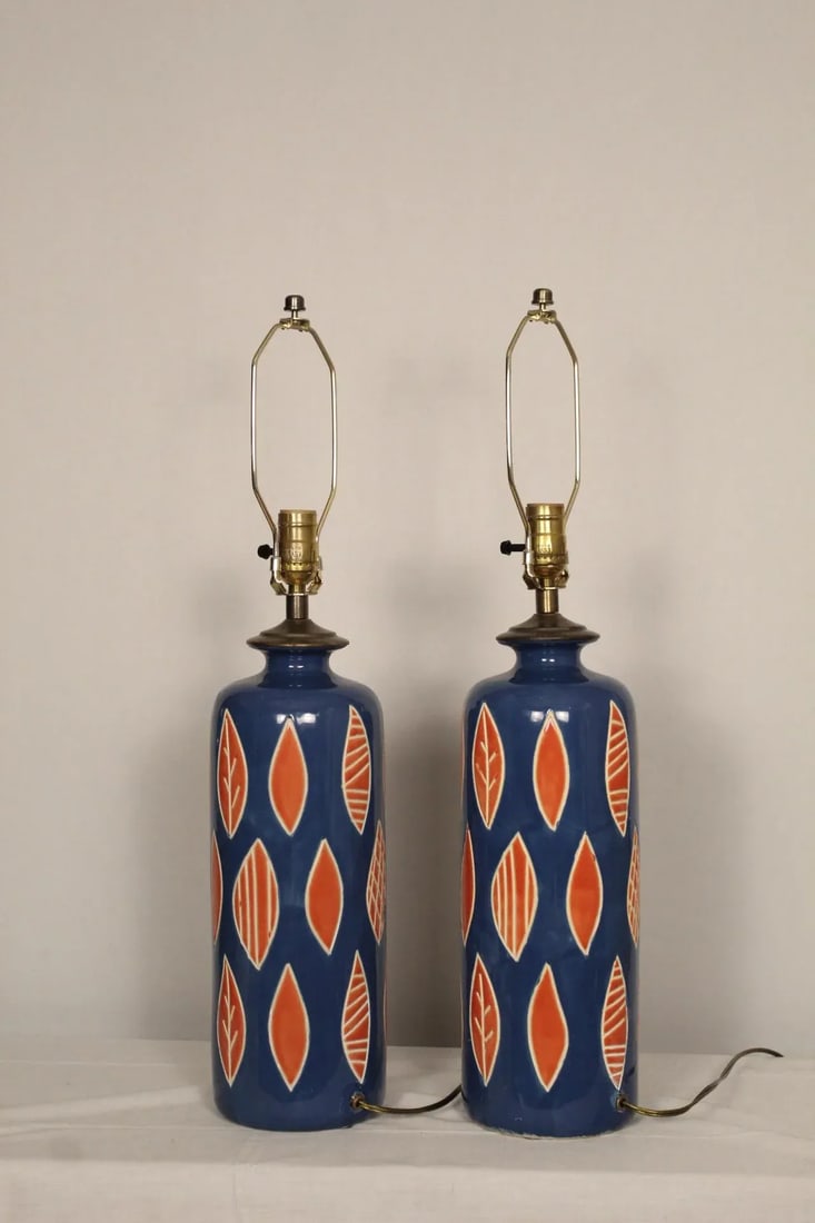 Aldo Londi Style Embossed Ceramic Lamps - a Pair - 8