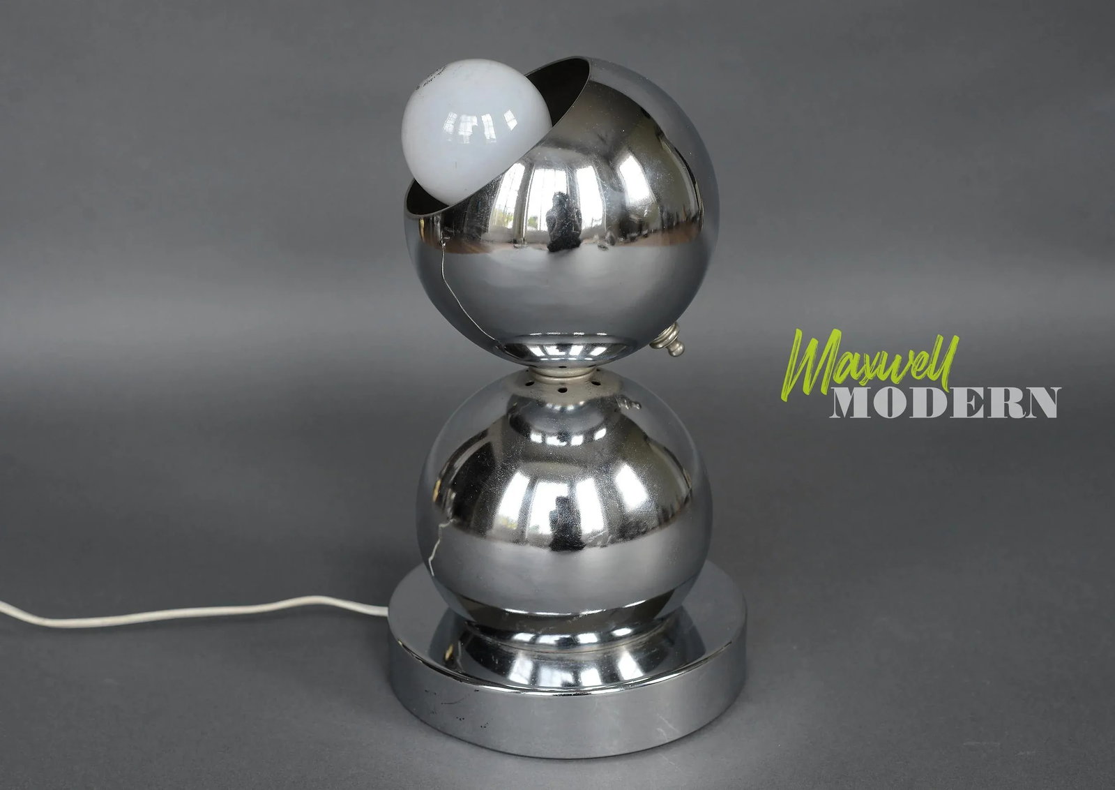 Mid Century Space Age Chrome Double-Orb Eyeball Table Lamp - 2