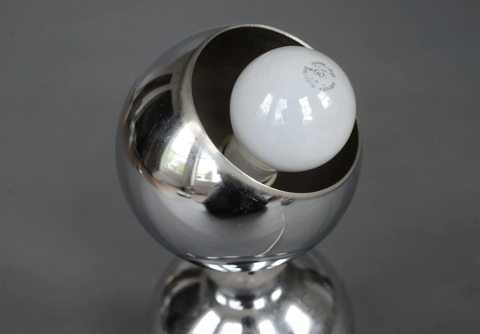 Mid Century Space Age Chrome Double-Orb Eyeball Table Lamp - 6