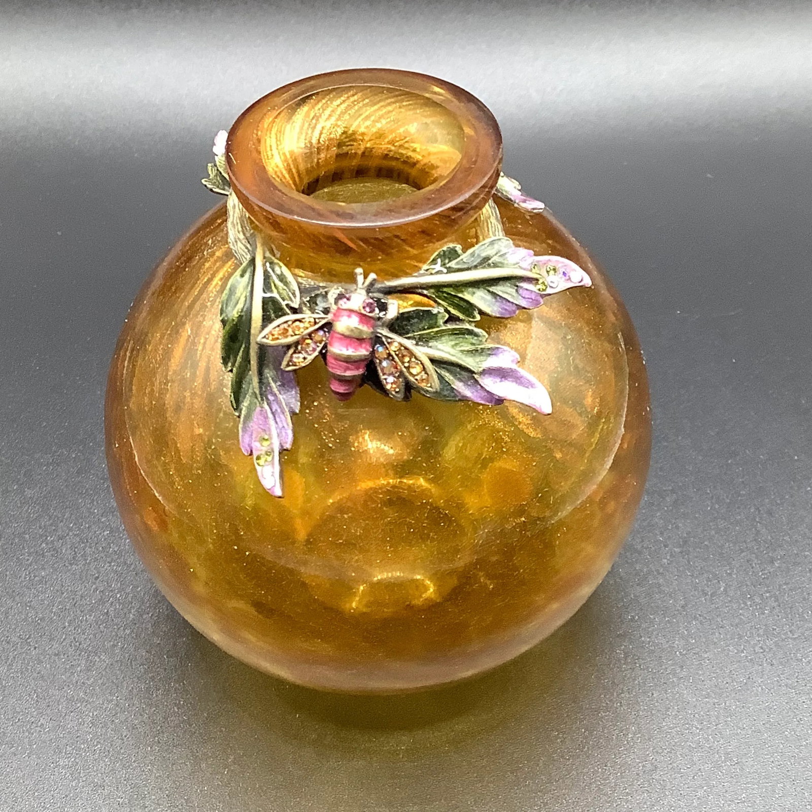 Late 20th Century Jay Strongwater Amber Glass Bud Vase With Enamel Bee - 11