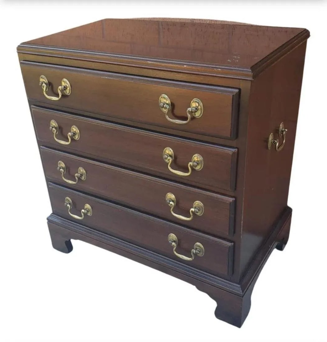 Ethan Allen Georgian Mahogany Small Bedside Chest / Silver Chest - 3