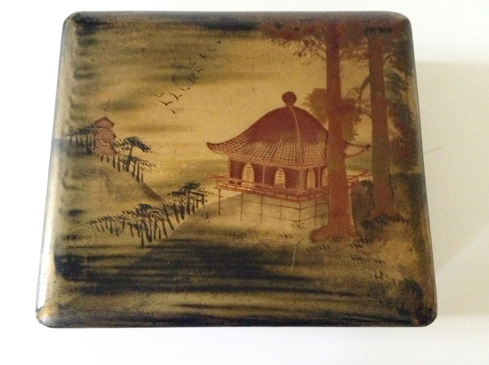 Japanese Lacquered Box - 3
