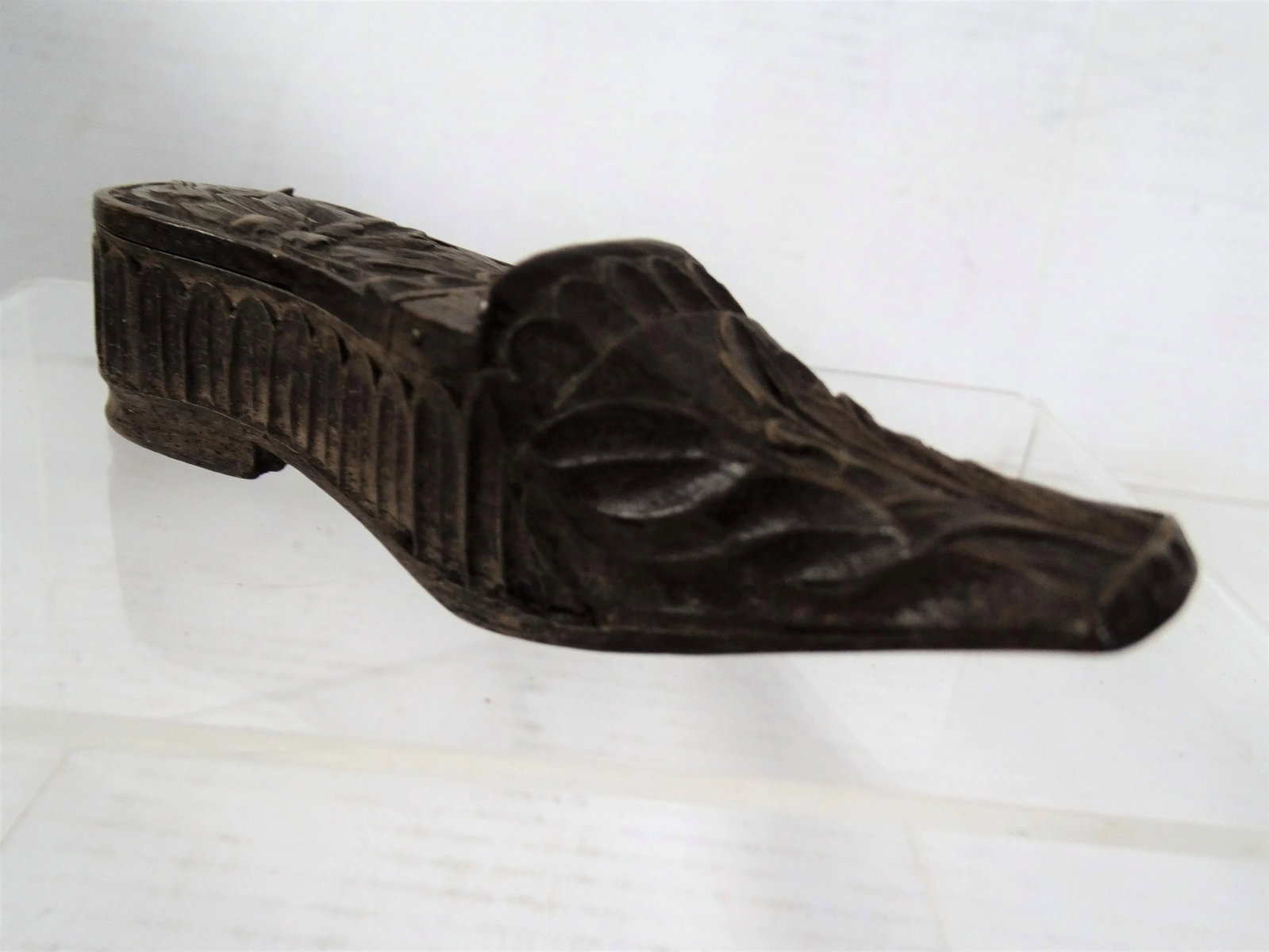 Antique Ladies Wood Snuff Shoe Box - 4