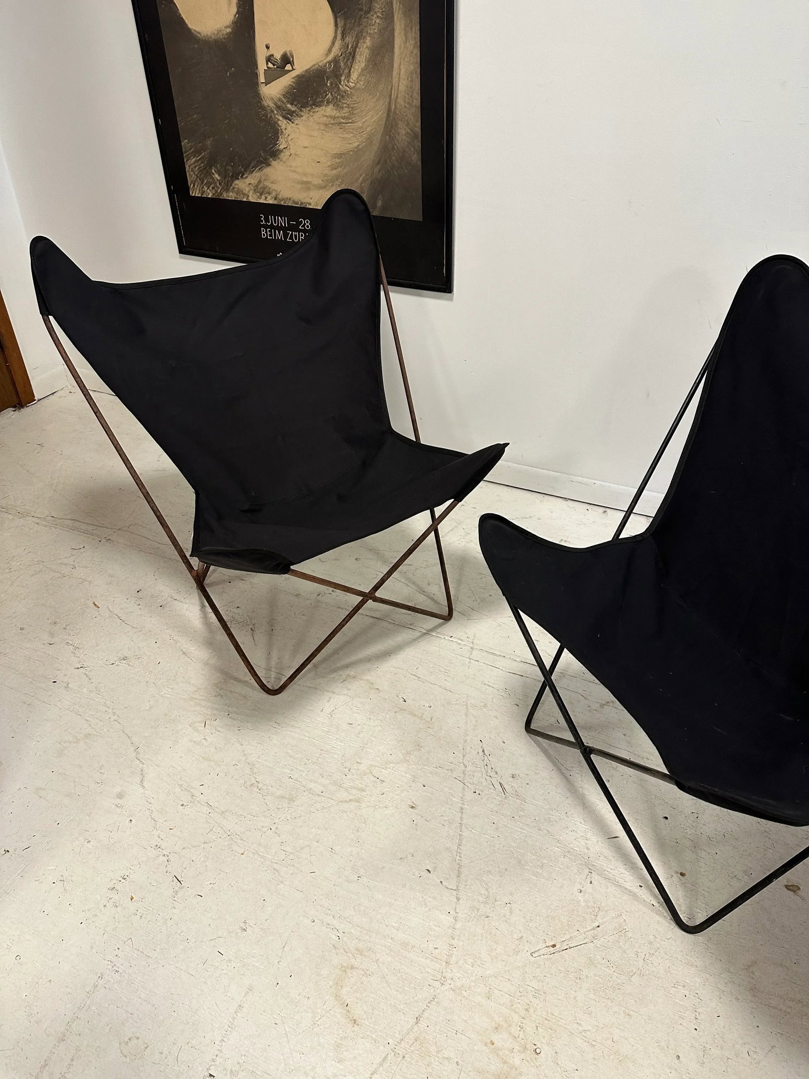 Bkf Hardoy Butterfly Chairs for Knoll in Black - 3