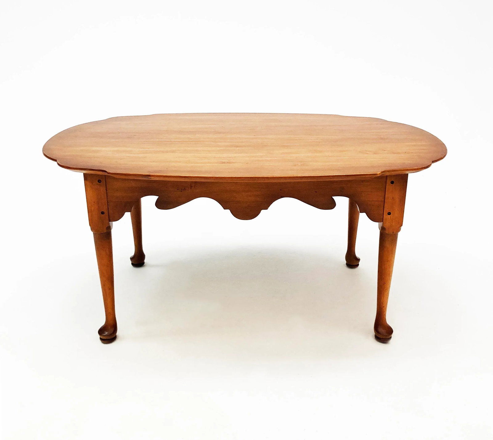 Late 20th Century Pennsylvania House Vintage Maple Farm Country Rustic Coffee Table - 12