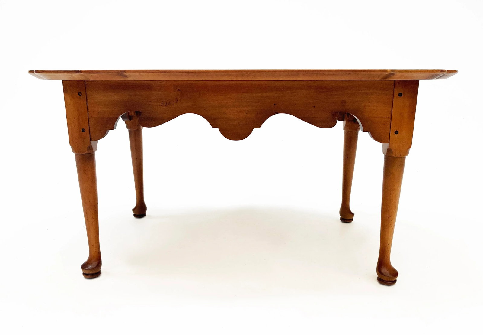 Late 20th Century Pennsylvania House Vintage Maple Farm Country Rustic Coffee Table - 3